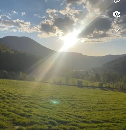 Koselig Gardshus Сasa de vacaciones